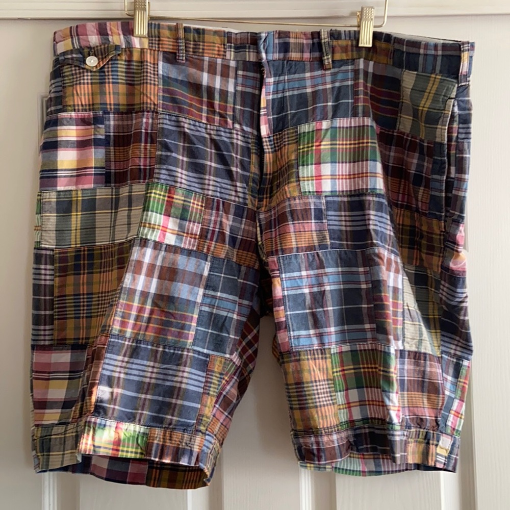Polo multi/plaid shorts.